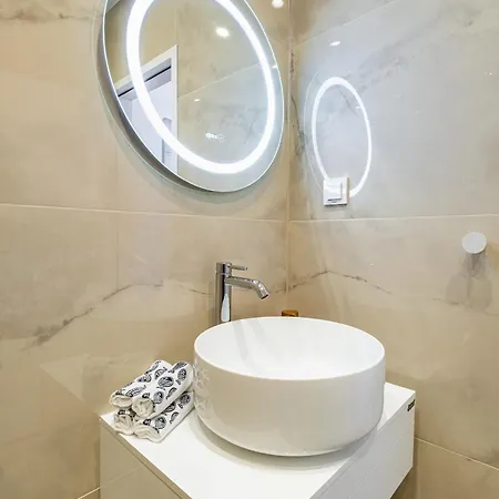 Kabakum Dreams Apartment Warna